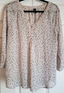 Maurices Tan Blouse sz XL